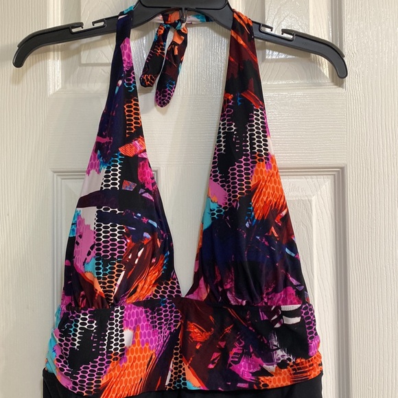 NWOT Aqua Green One Piece Halter Top Swimsuit Size XL - Picture 3 of 12